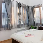 Ruby Tower Ξενοδοχείο *